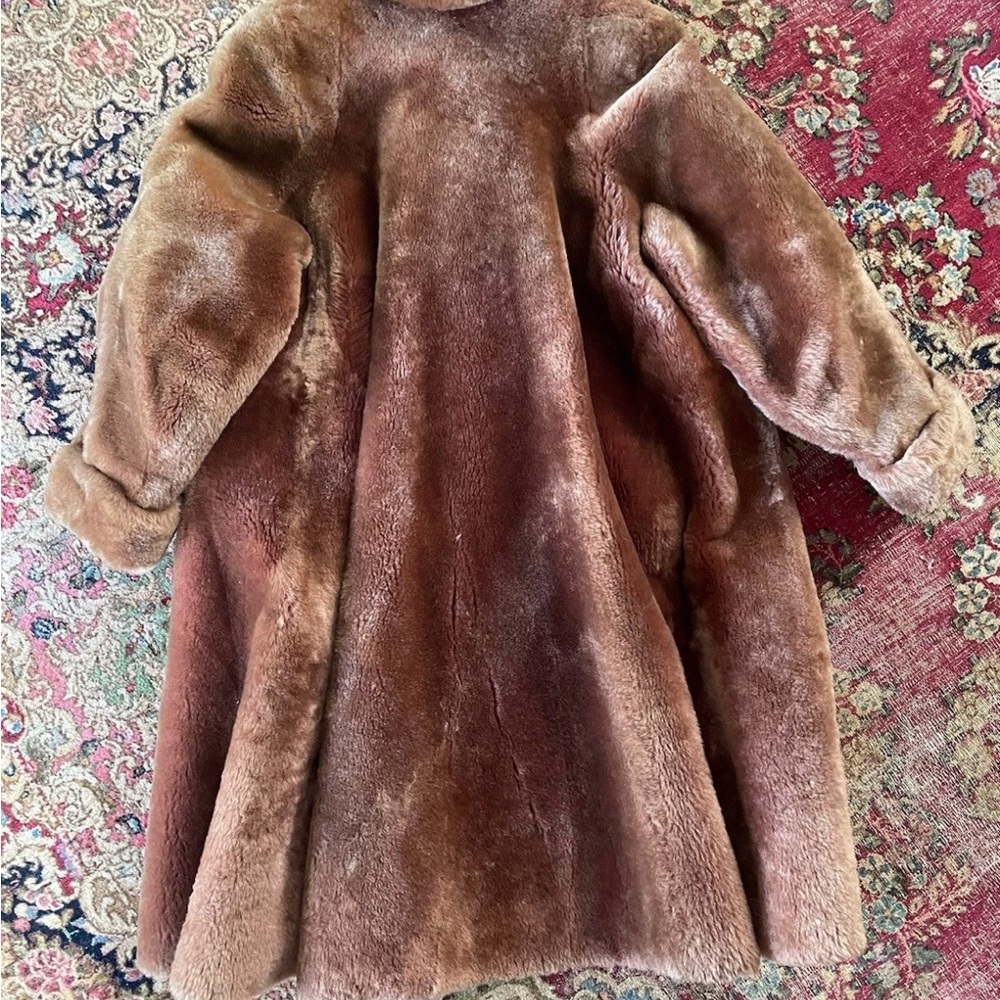 Luxurious Brown Faux Fur Coat - Picture 2 of 3
